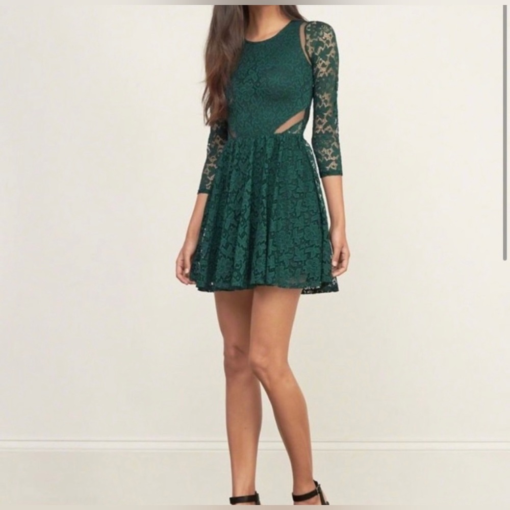 Abercrombie and Fitch Emerald Green Lace Dress with Lace Cutout Detail